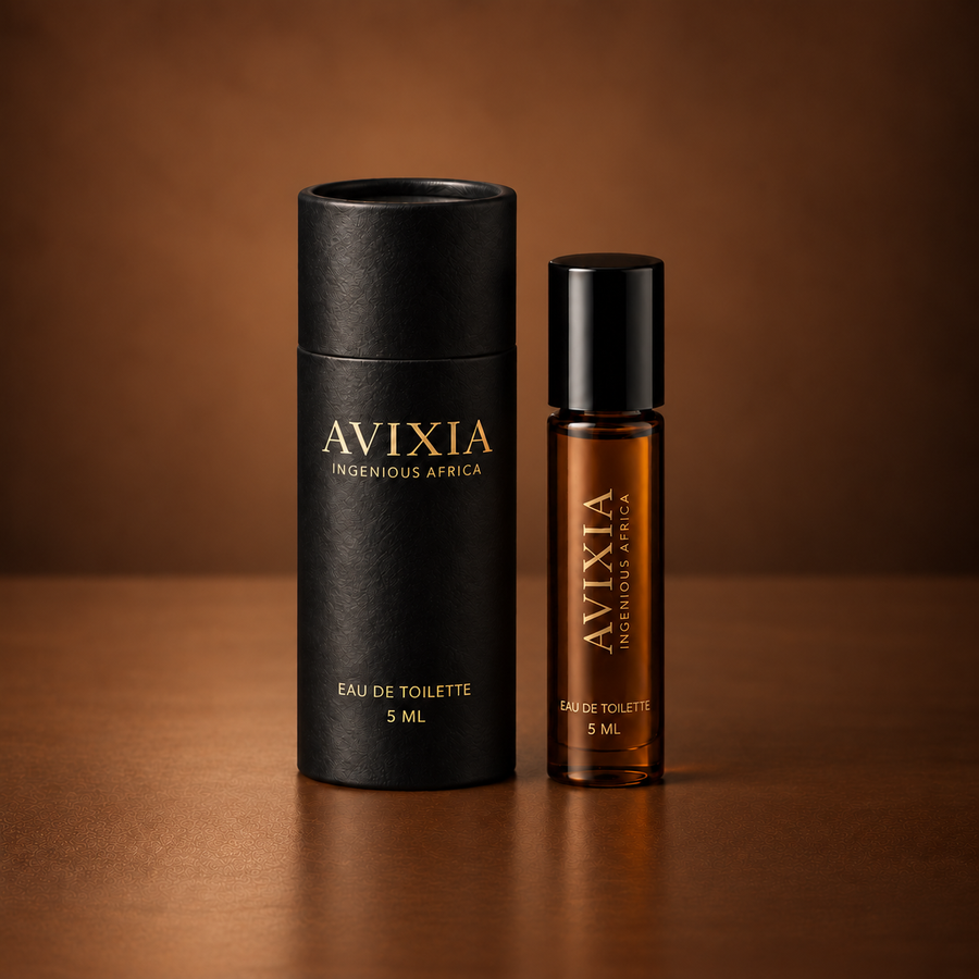 Luma Rose AURA 5 ml roll-on beside its black cardboard travel tube